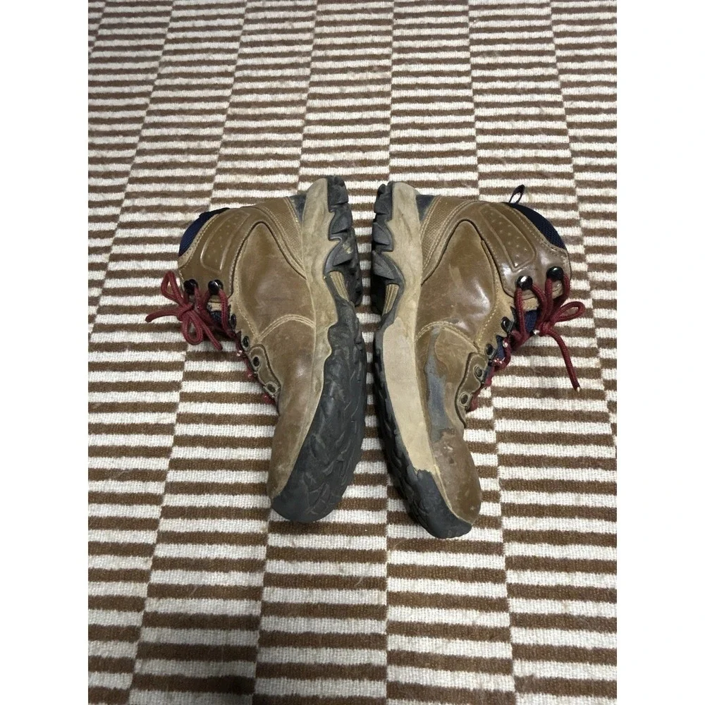 Columbia Newton Ridge Plus II Waterproof Hiking Boots Men's 8 Brown BM3970-234